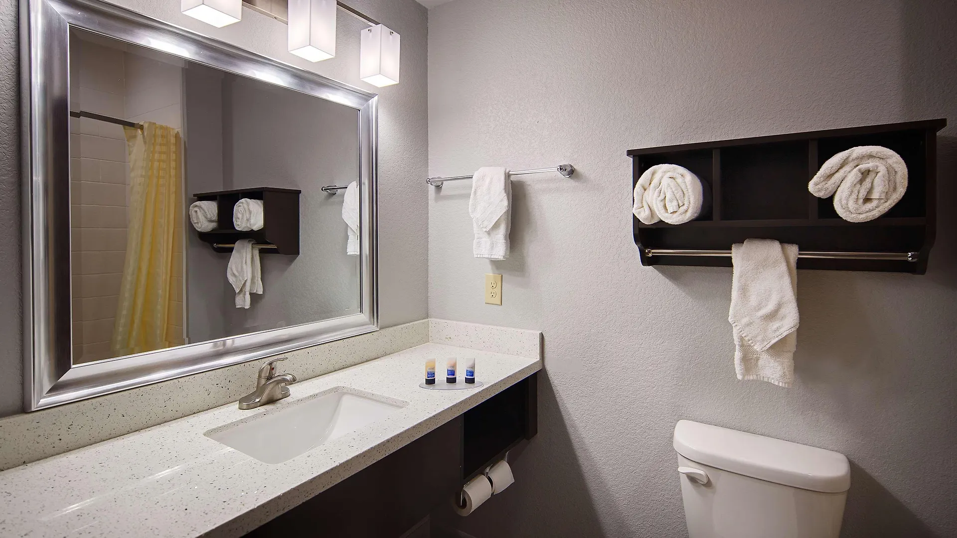 Best Western Los Alamitos Inn & Suites Hotel