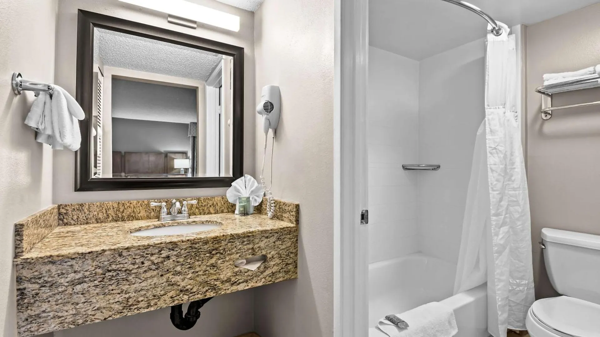 Best Western Los Alamitos Inn & Suites Hotel