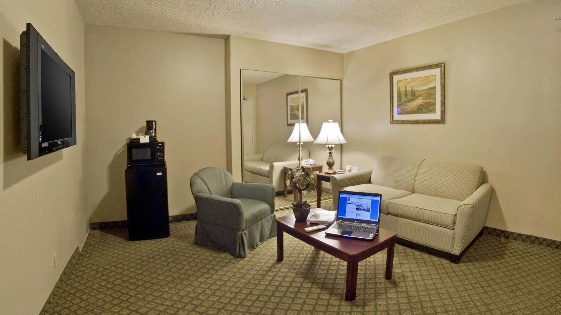 Best Western Los Alamitos Inn & Suites 3*,  United States