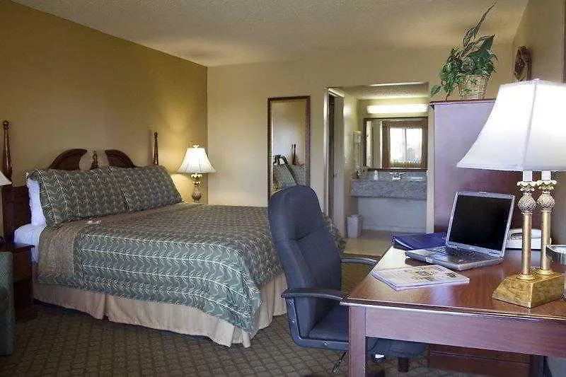 Best Western Los Alamitos Inn & Suites Hotel